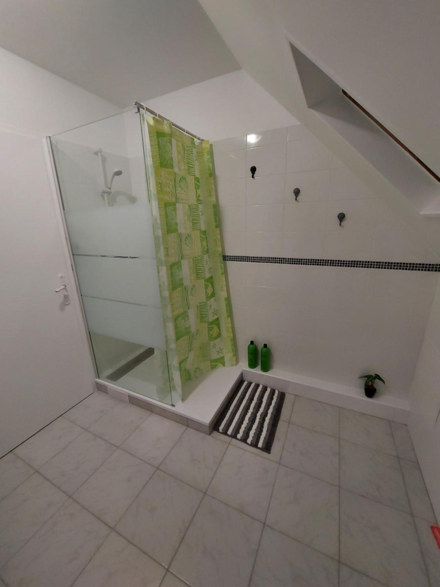 Chambres Et Table D'Hotes - Chez Paul Et Emilia Villers-Cotterêts Kültér fotó