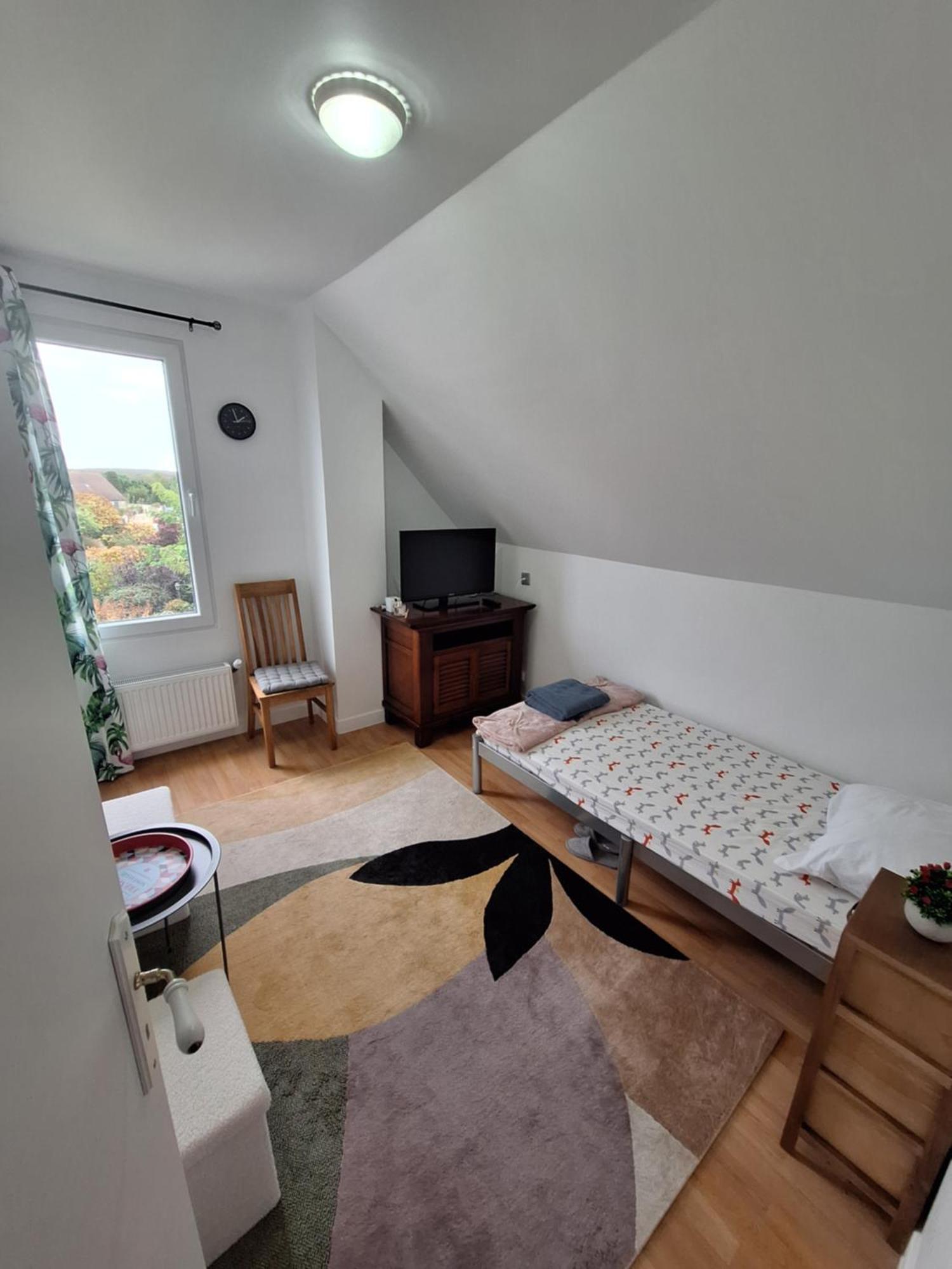 Chambres Et Table D'Hotes - Chez Paul Et Emilia Villers-Cotterêts Kültér fotó
