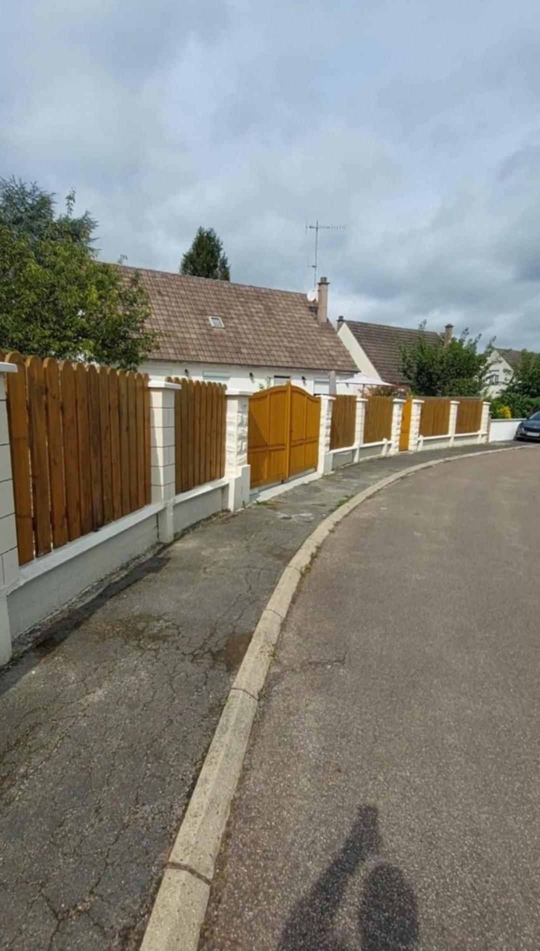 Chambres Et Table D'Hotes - Chez Paul Et Emilia Villers-Cotterêts Kültér fotó